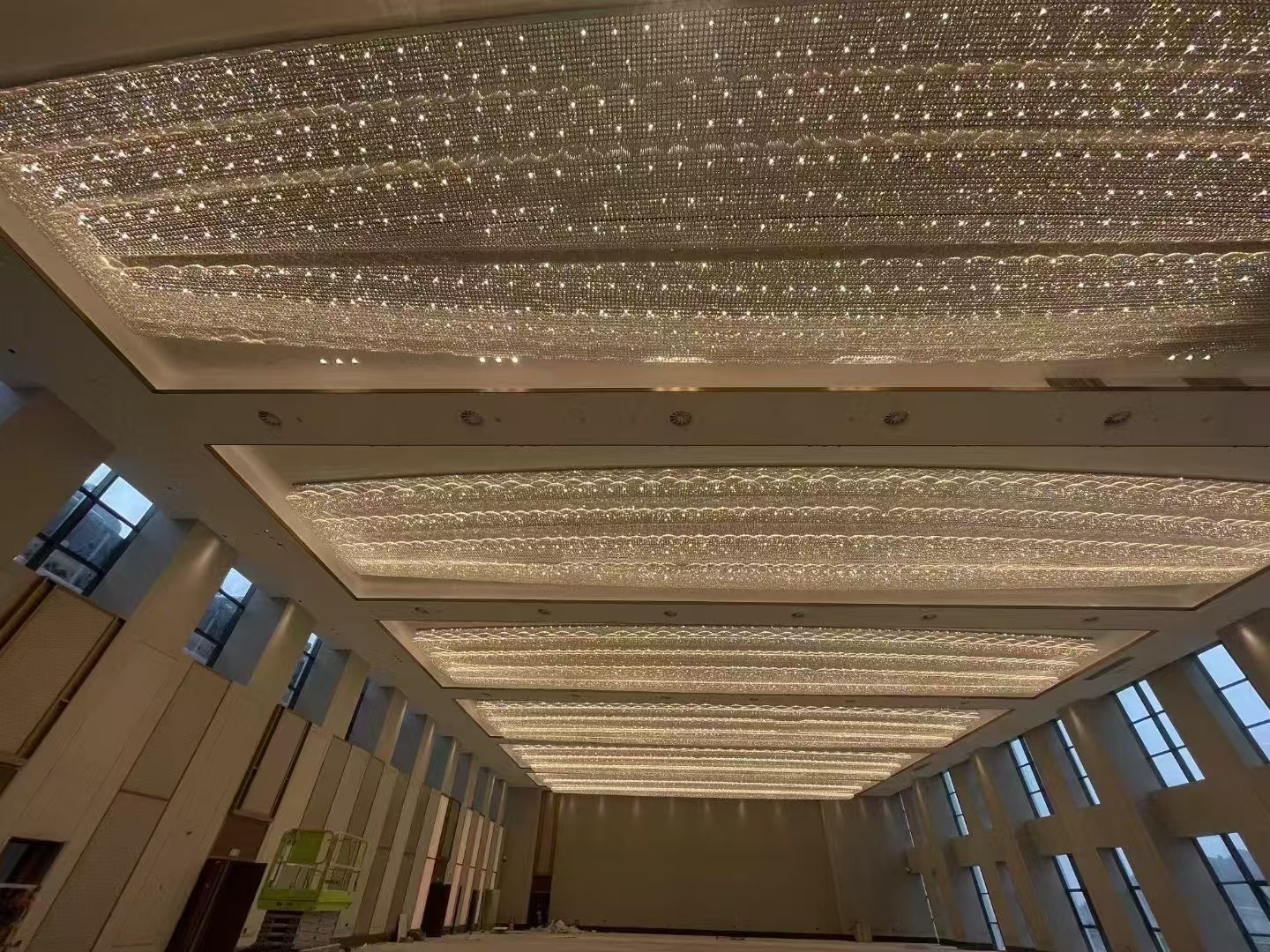 Crystal chandelier in the banquet hall